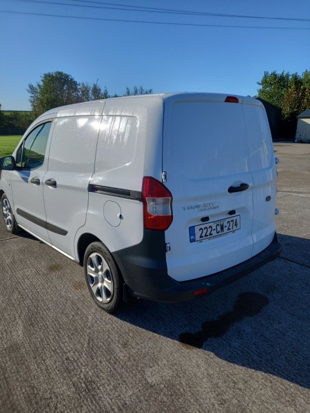 2022 Ford Transit Courier - photo 8