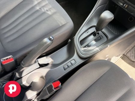 2022 Toyota Yaris - photo 7