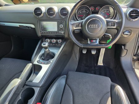 2010 Audi TT - photo 12