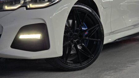 2020 BMW 3-Series - photo 17