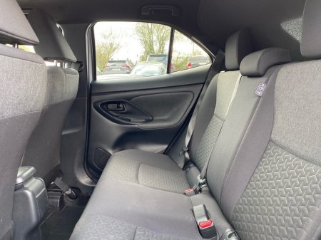 2022 Toyota Yaris Cross - photo 7