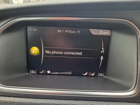 2018 Volvo V40 - photo 33