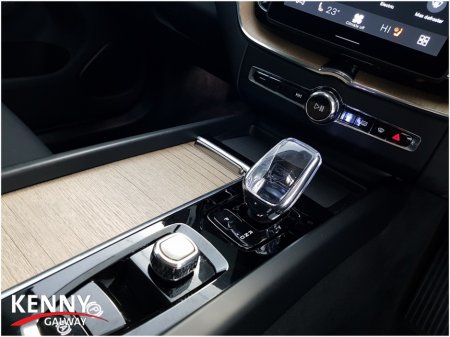 2025 Volvo XC60 - photo 35