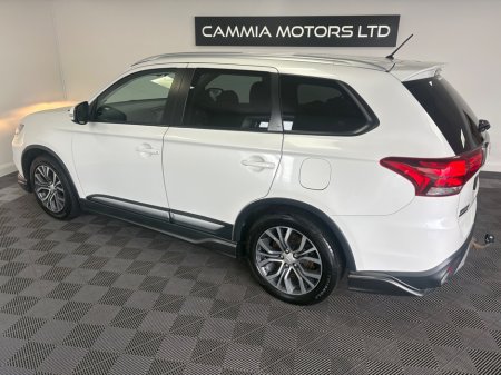 2017 Mitsubishi Outlander - photo 3