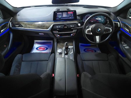 2017 BMW 5-Series - photo 16