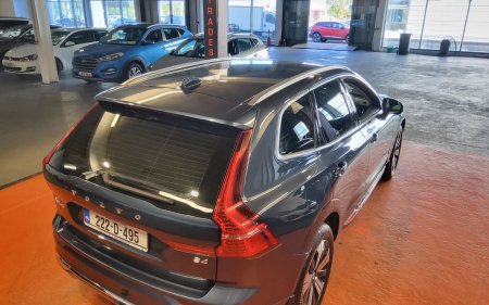 2022 Volvo XC60 - photo 2