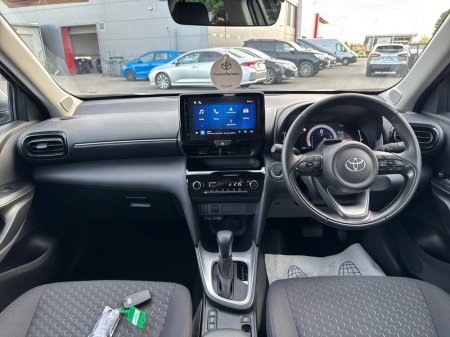 2026 Toyota Yaris Cross - photo 8