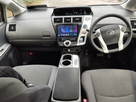 2013 Toyota Prius - photo 13