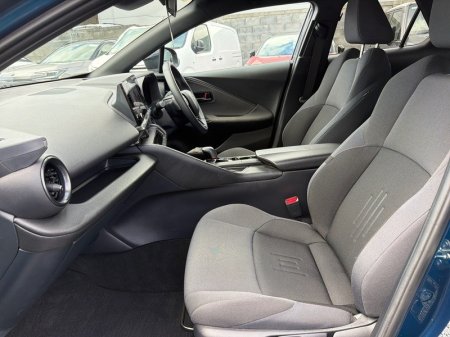2024 Toyota C-HR - photo 6