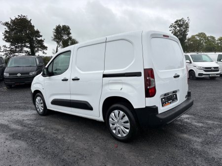 2020 Peugeot Partner - photo 5