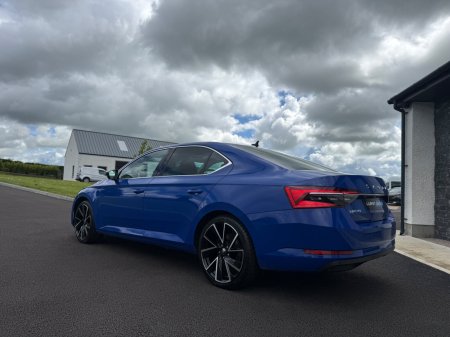 2021 Skoda Superb - photo 3