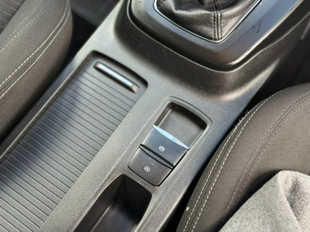 2022 Ford Focus - photo 11
