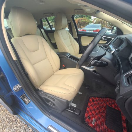 2017 Volvo V60 - photo 13