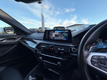 2017 BMW 5-Series - photo 23