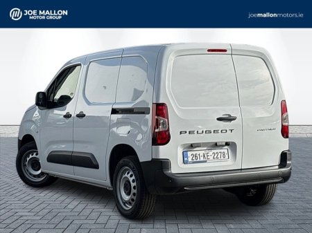 2027 Peugeot Partner - photo 2
