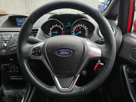 2017 Ford Fiesta - photo 16