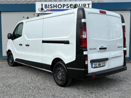 2021 Renault Trafic - photo 10