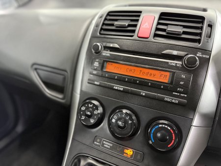 2011 Toyota Auris - photo 27