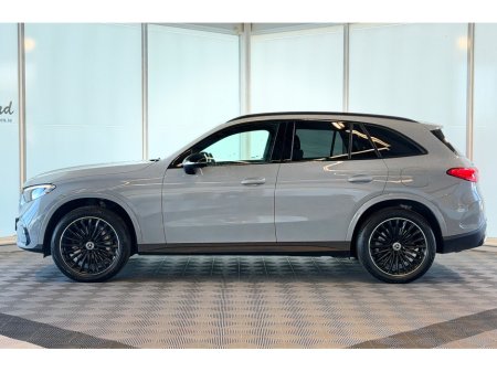 2026 Mercedes-Benz GLC - photo 2