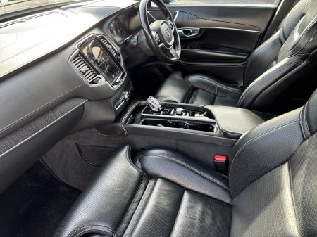 2020 Volvo XC90 - photo 2