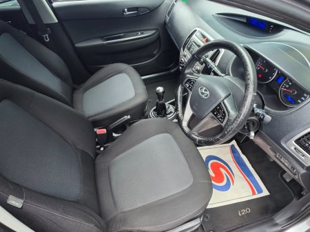 2014 Hyundai i20 - photo 15