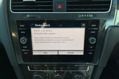 2020 Volkswagen Golf - photo 34