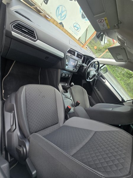 2017 Volkswagen Tiguan - photo 4