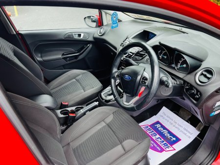2015 Ford Fiesta - photo 17