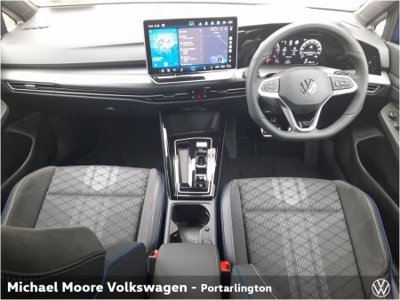 2027 Volkswagen Golf - photo 2
