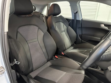 2016 Audi A1 - photo 23