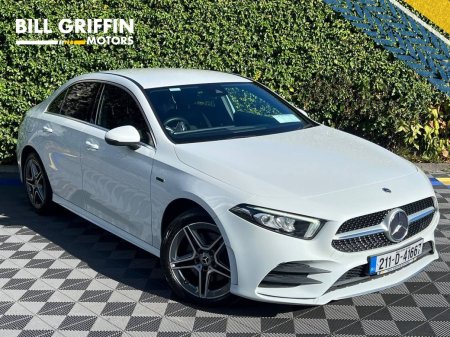 2021 Mercedes-Benz A-Class A250e AMG-LINE 1.3 HYBRID // 18" DIAMOND CUT ALLOYS // REVERSE CAMERA // CRUISE CONTROL