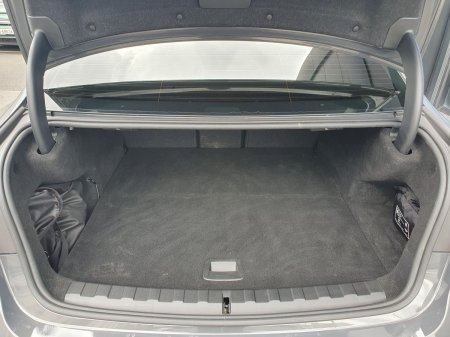 2023 BMW 3-Series - photo 12