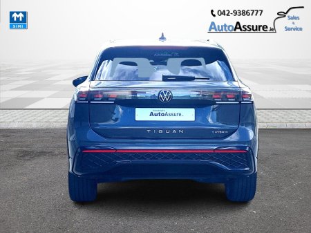 2025 Volkswagen Tiguan - photo 9