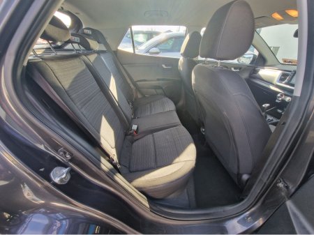 2018 Kia Stonic - photo 26
