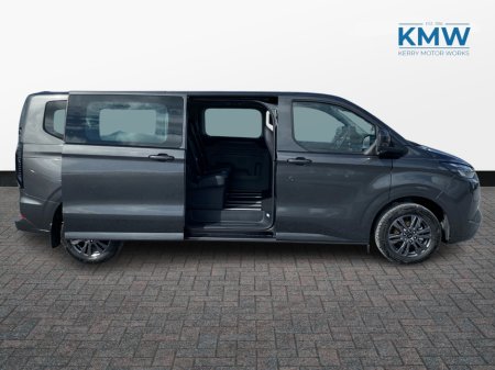 2026 Ford Tourneo Custom - photo 4