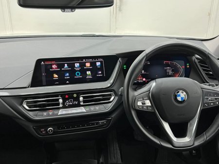 2023 BMW 1-Series - photo 19