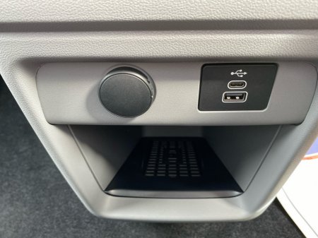 2026 Ford Tourneo Custom - photo 21