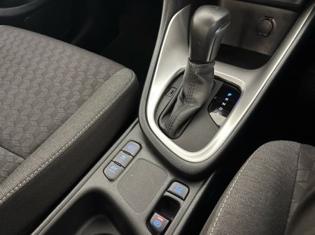 2023 Toyota Yaris - photo 16