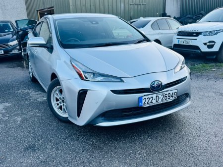 2022 Toyota Prius - photo 3