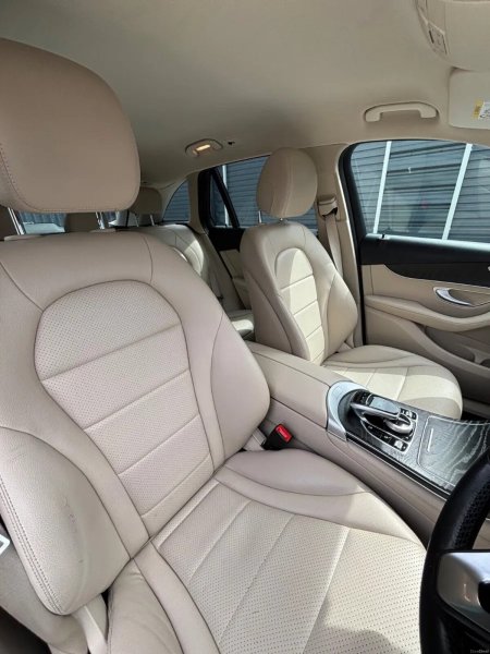 2017 Mercedes-Benz GLC - photo 29