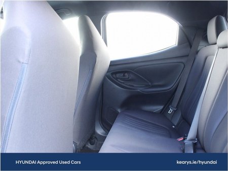 2023 Toyota Yaris - photo 7