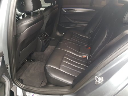 2018 BMW 5-Series - photo 10