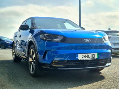 2026 Ford Capri - photo 4