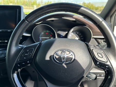 2017 Toyota C-HR - photo 8