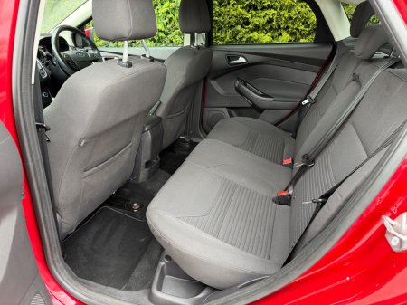 2016 Ford Focus - photo 7