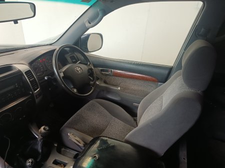 2006 Toyota Land Cruiser - photo 6