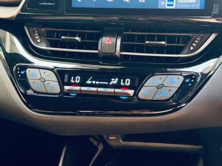 2018 Toyota C-HR - photo 16