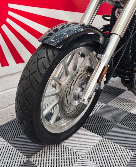 2010 Triumph Bonneville - photo 28