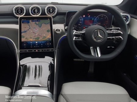 2025 Mercedes-Benz GLC - photo 10