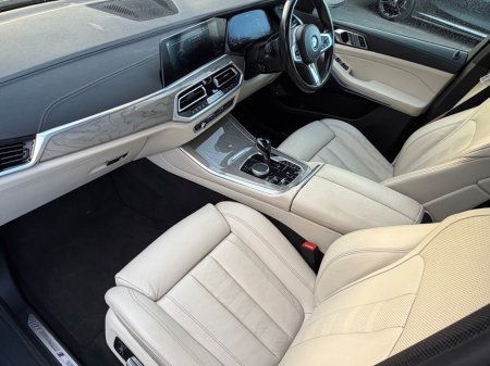 2022 BMW X5 - photo 18
